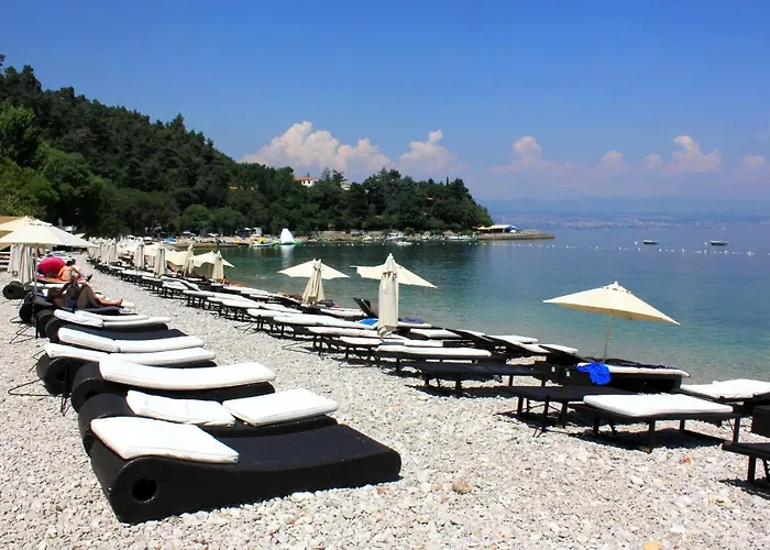 And By The Sea Medveja, Opatija - 2305 3* Laurana